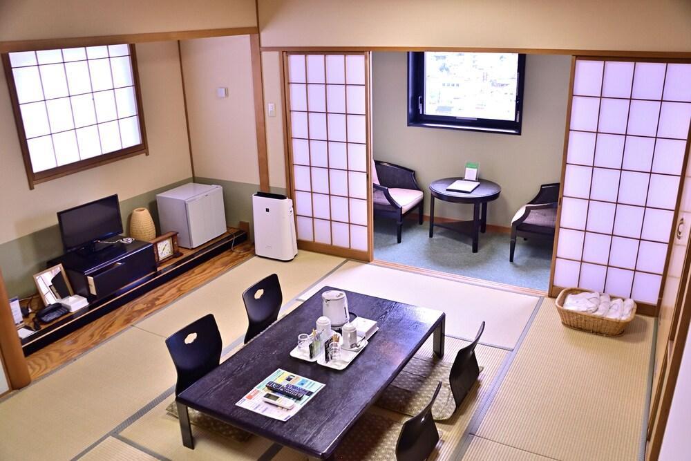 Takasaki Urban Hotel Extérieur photo