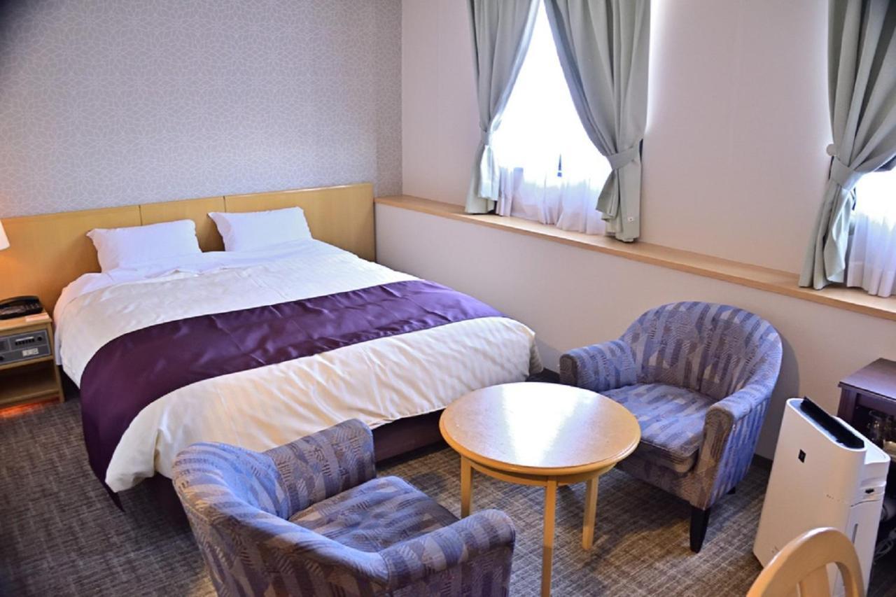 Takasaki Urban Hotel Extérieur photo